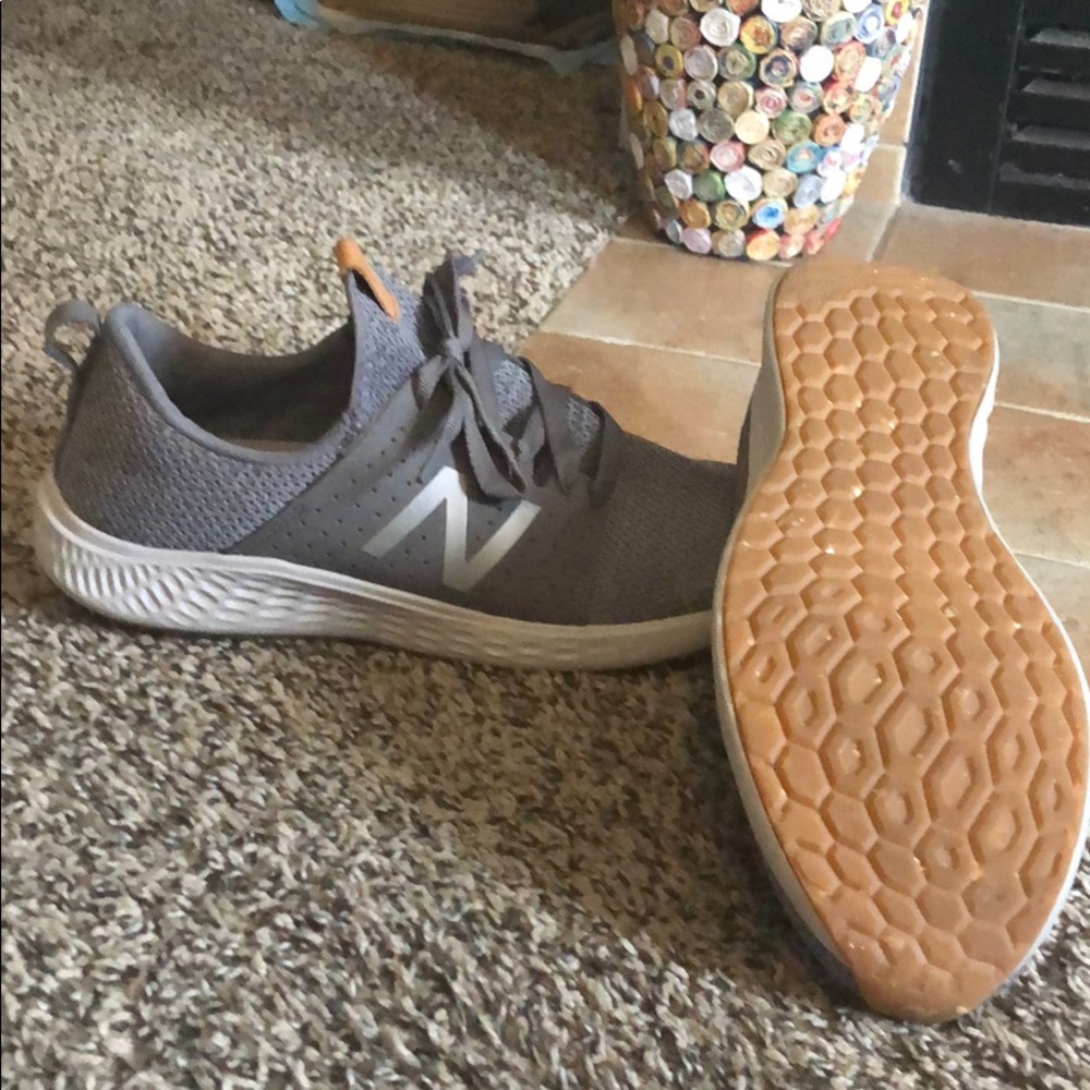 New balance men’s running shoe